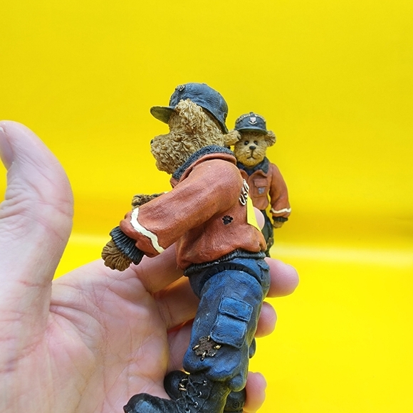 2 Boyds Bears U.S. Coast Guard Seaman Bearsdale Poseable Figurines Resin 4.5" - Picture 4 of 6